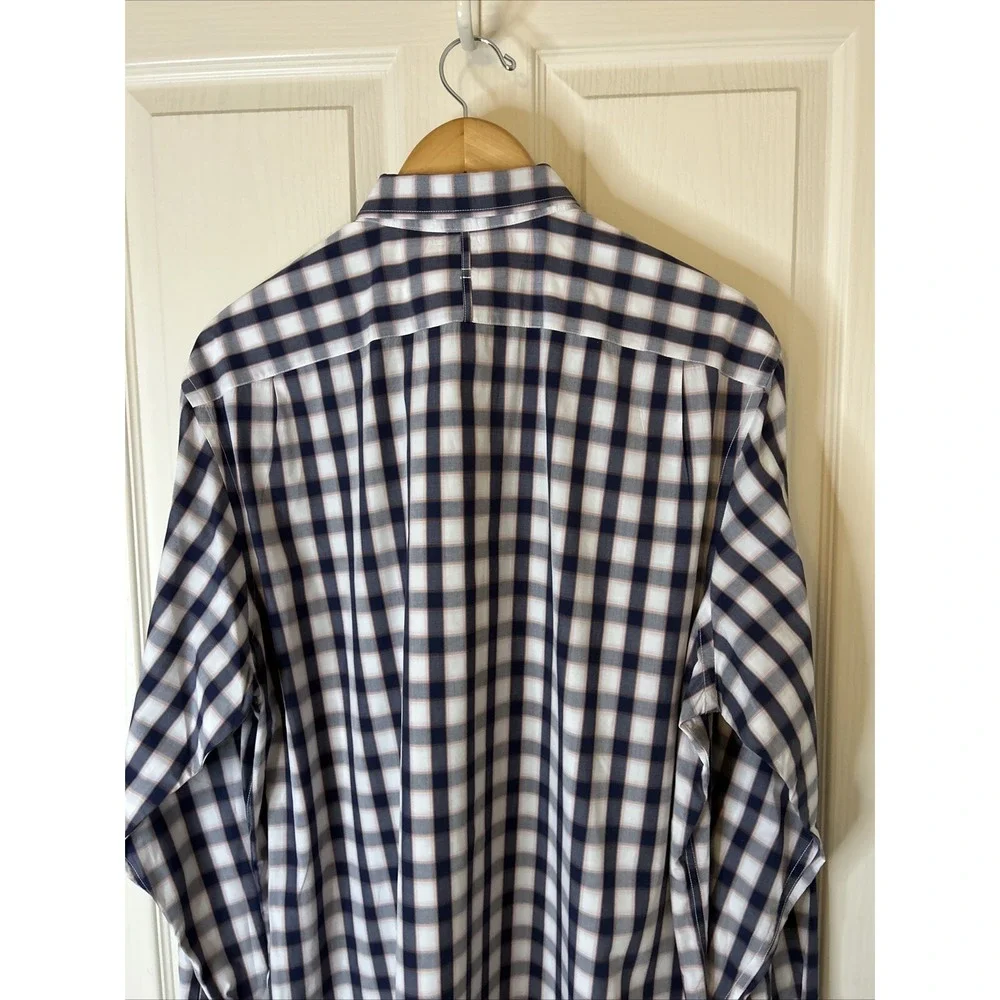 Banana republic soft wash tailor slim fit XL men's LS blue and white plaid shirt
